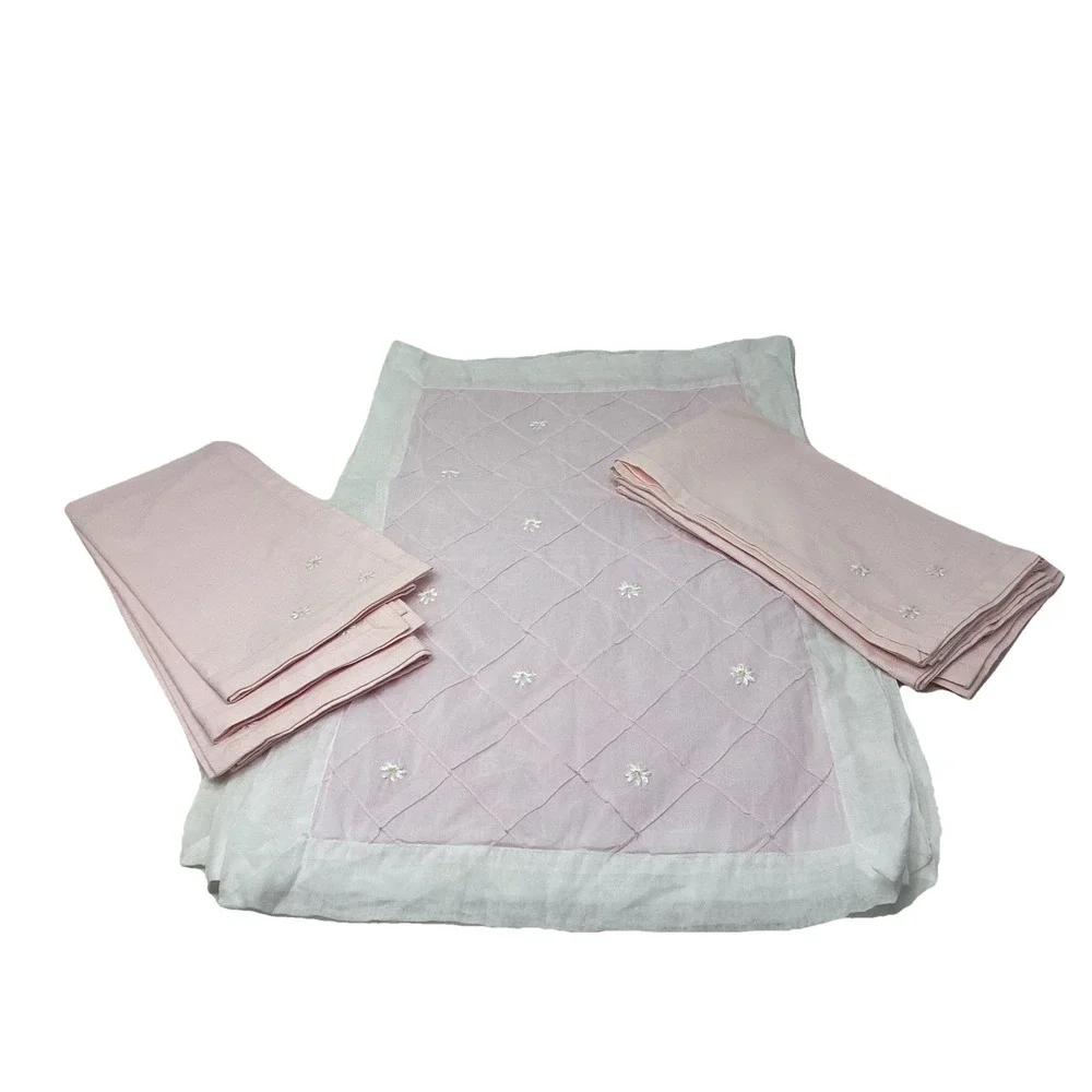 (7) Pottery Barn Pink Daisy Embroidered Placemats &Matching Napkins India Cotton